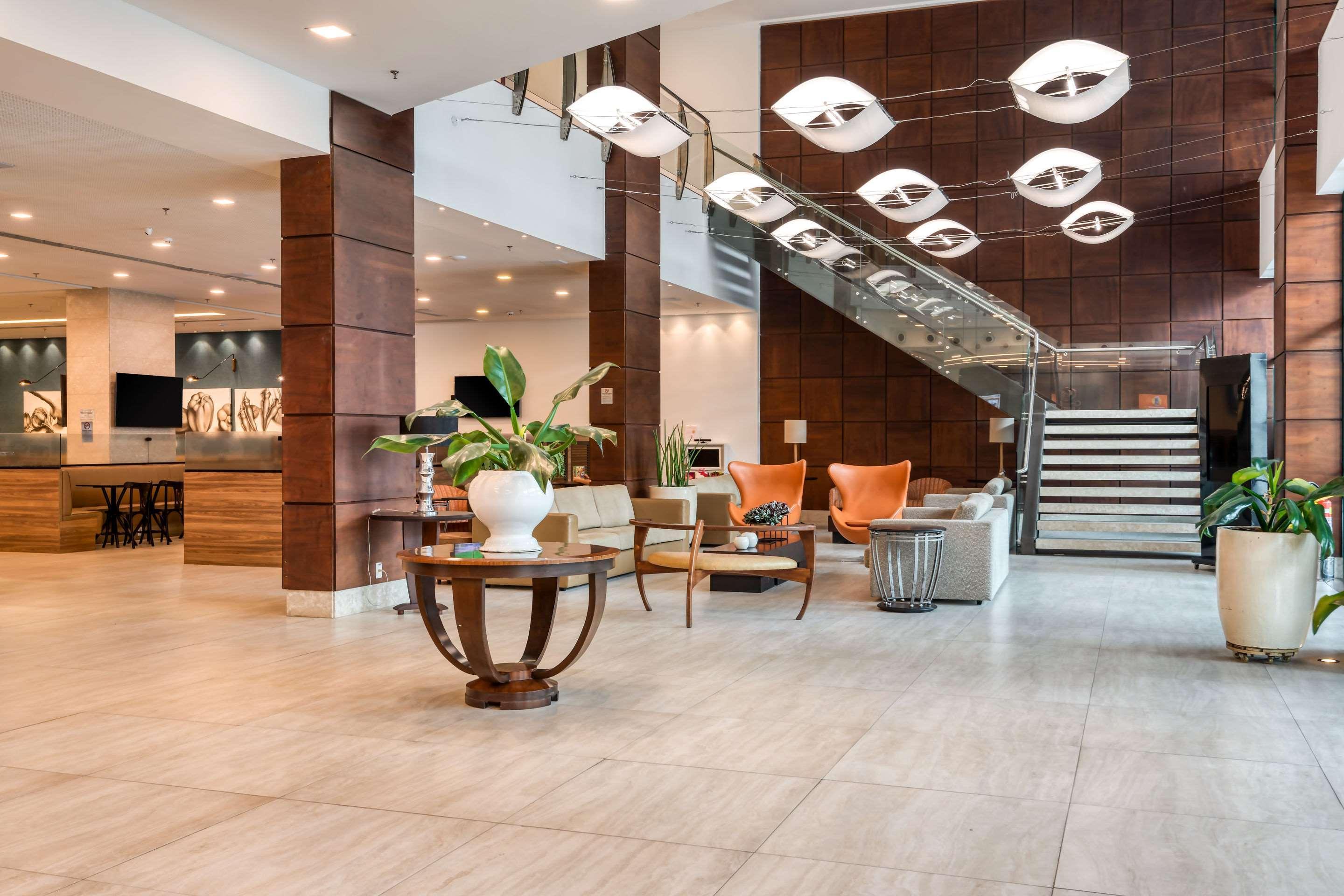 Comfort Suites Vitória Exteriör bild