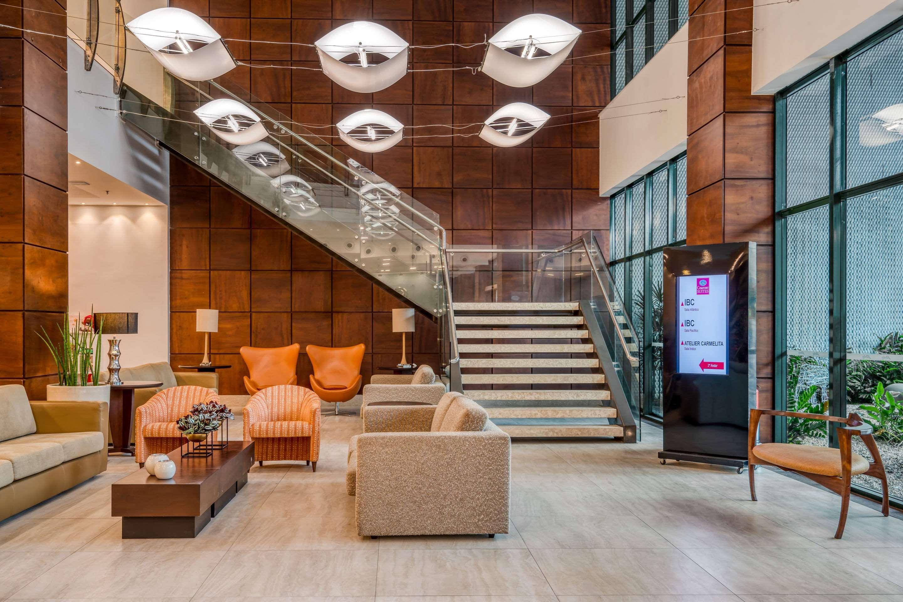 Comfort Suites Vitória Exteriör bild